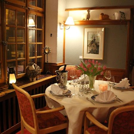 Hotel Restaurant Escher Leukerbad Eksteriør billede