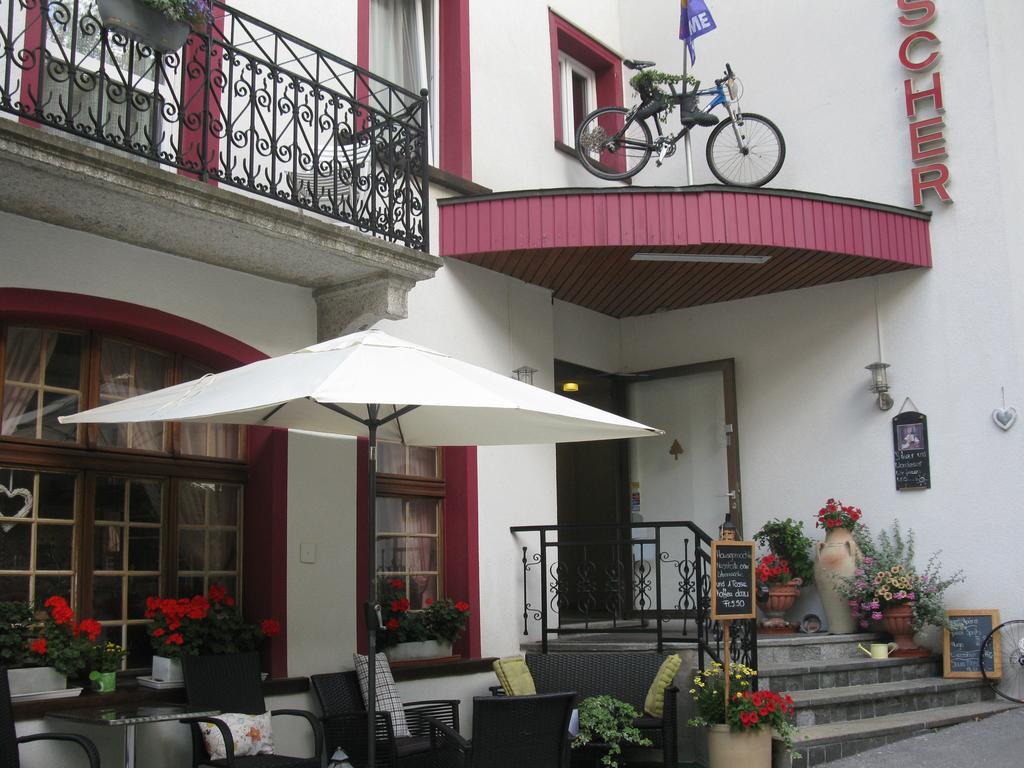 Hotel Restaurant Escher Leukerbad Eksteriør billede