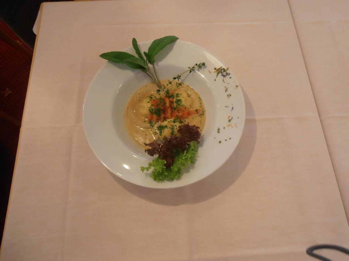 Hotel Restaurant Escher Leukerbad Eksteriør billede